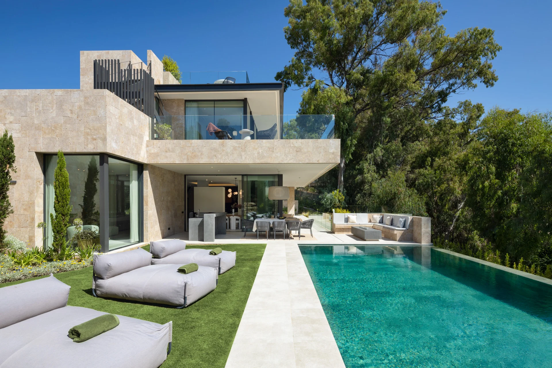 Brand-New Luxury Villa with Panoramic Mountain Views in La Cerquilla — photo 36