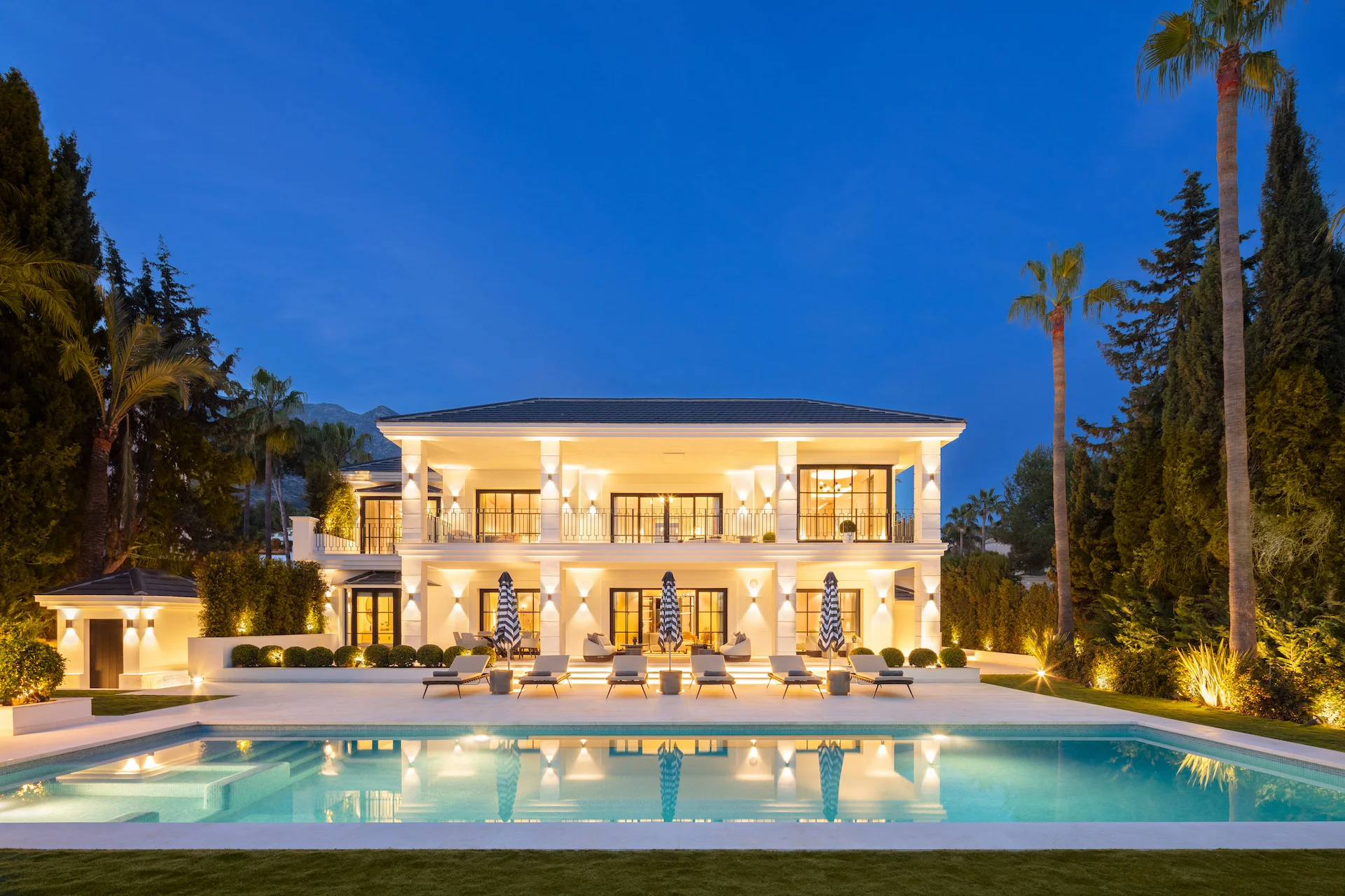 Brand-New Luxury Villa with Sea Views in Las Brisas, Nueva Andalucía