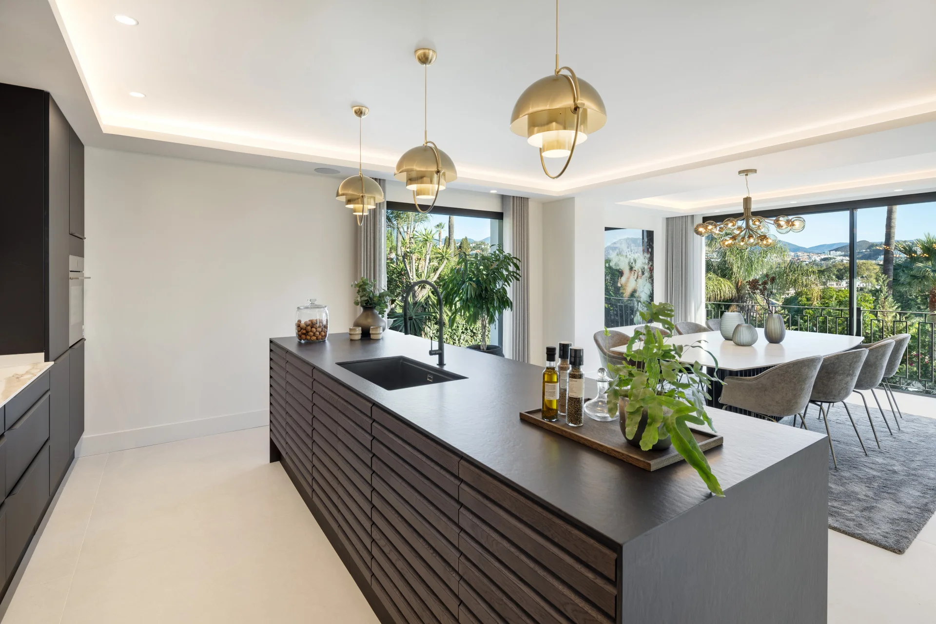 Brand-New Luxury Villa with Sea Views in Las Brisas, Nueva Andalucía — photo 26