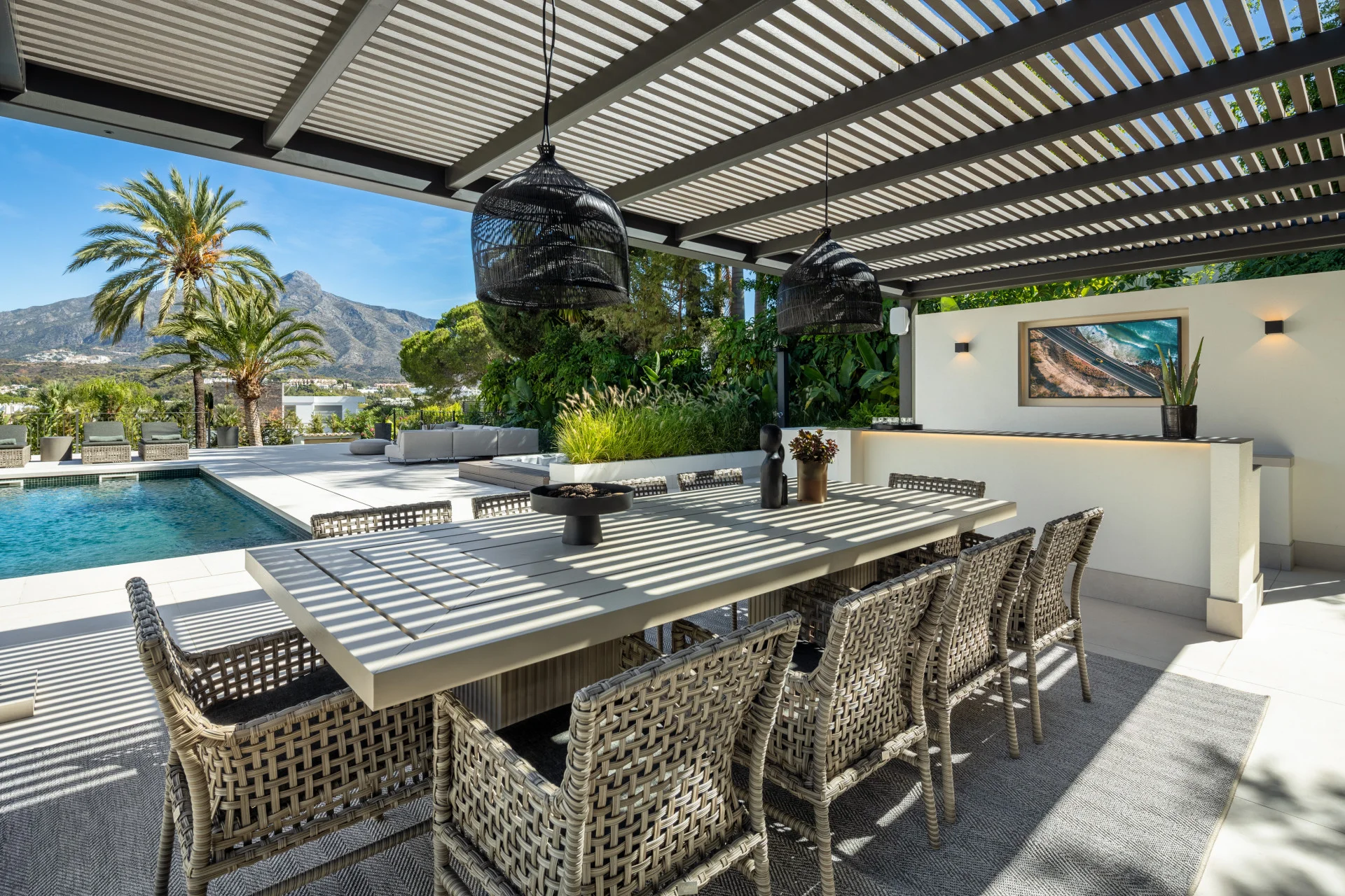 Brand-New Luxury Villa with Sea Views in Las Brisas, Nueva Andalucía — photo 6
