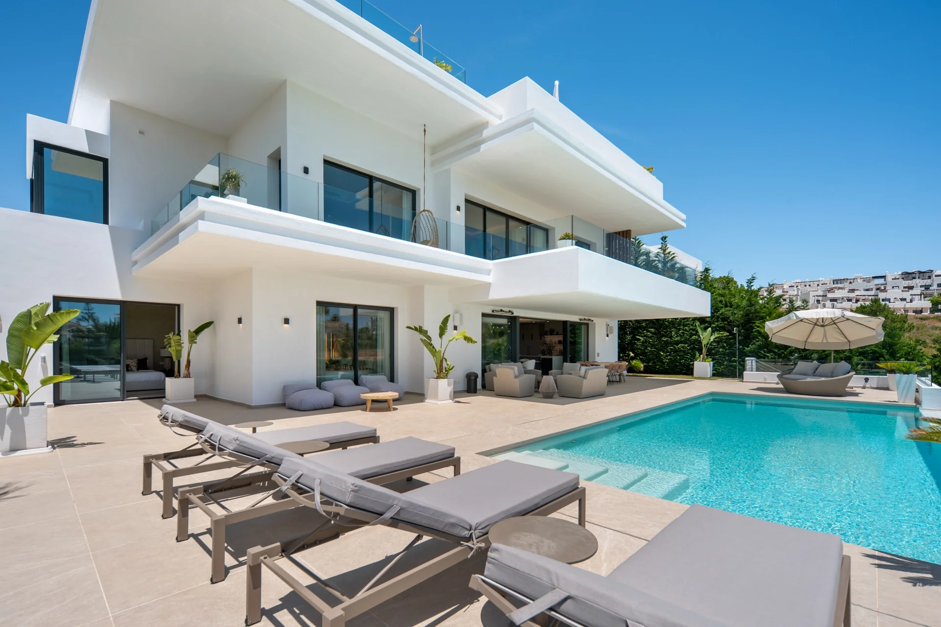 Luxury Contemporary Villa with Panoramic Sea Views in La Resina Golf — photo 37