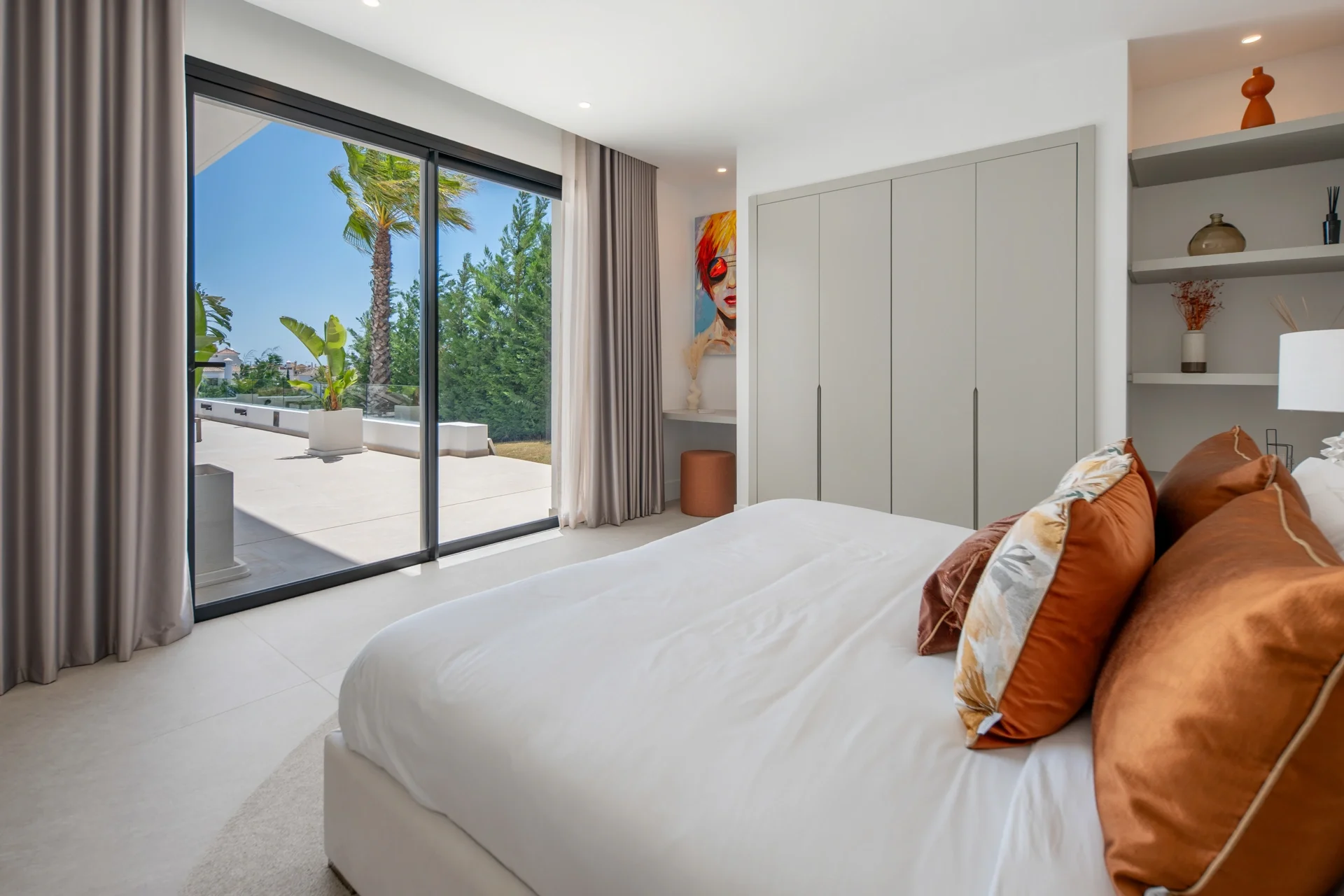 Luxury Contemporary Villa with Panoramic Sea Views in La Resina Golf — photo 50