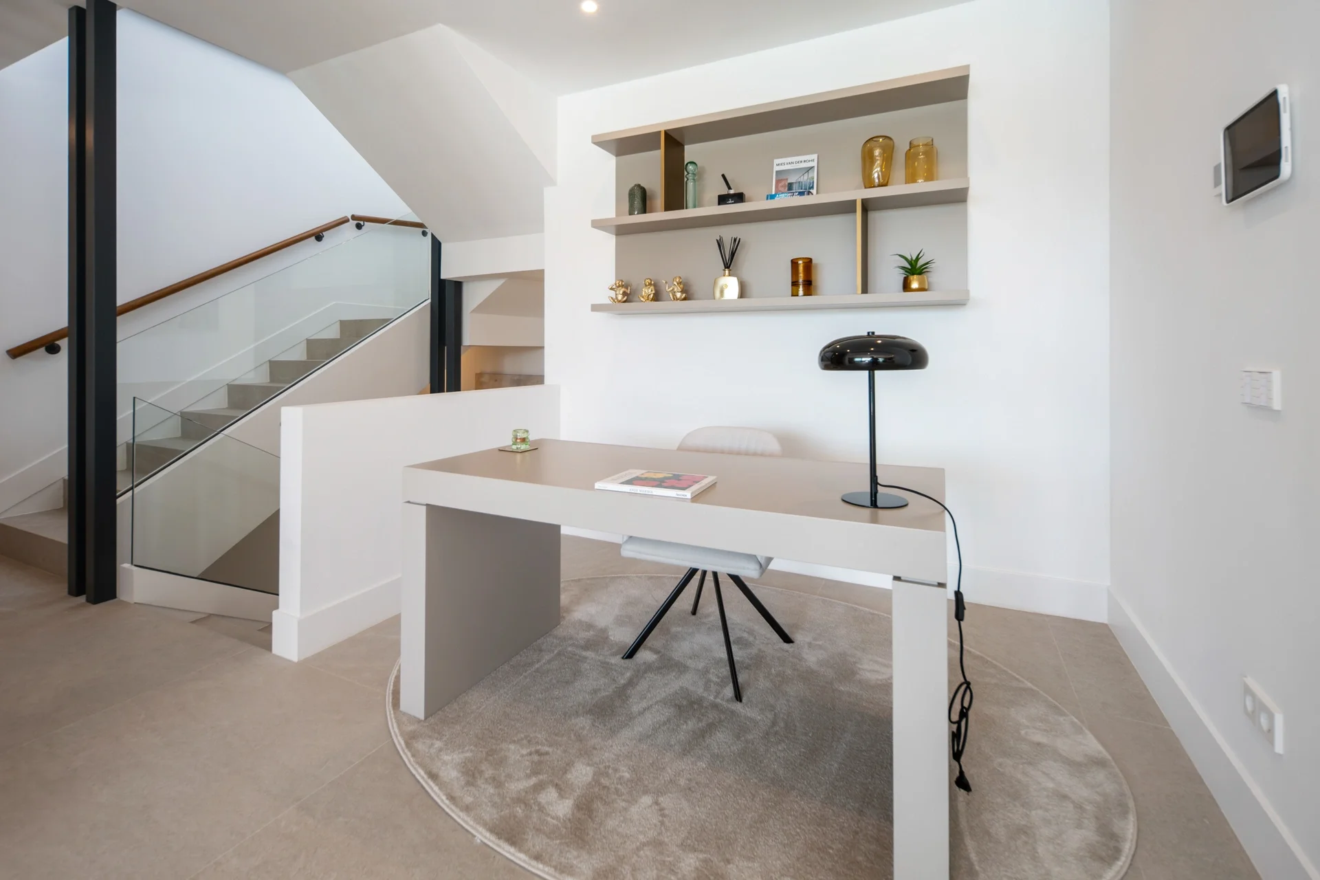 Luxury Contemporary Villa with Panoramic Sea Views in La Resina Golf — photo 40