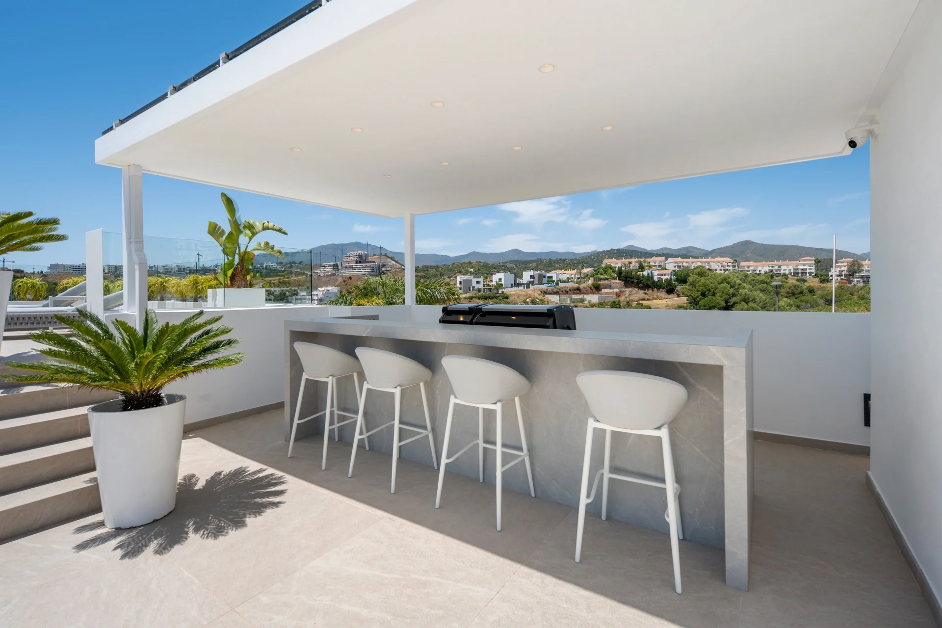 Luxury Contemporary Villa with Panoramic Sea Views in La Resina Golf — photo 45